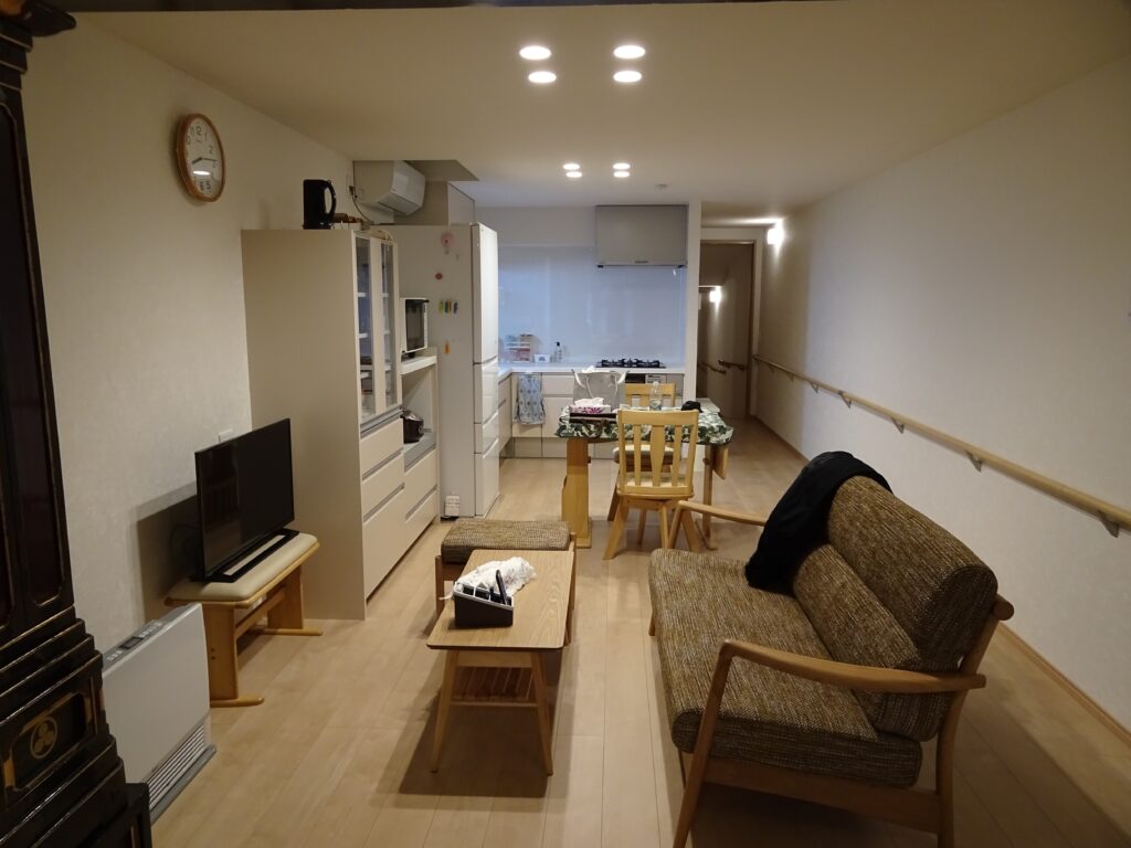 佐渡市両津湊中古戸建 写真1